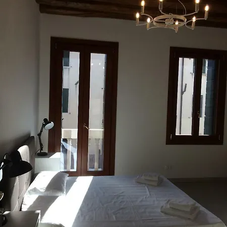 Casa Gioia * Venise